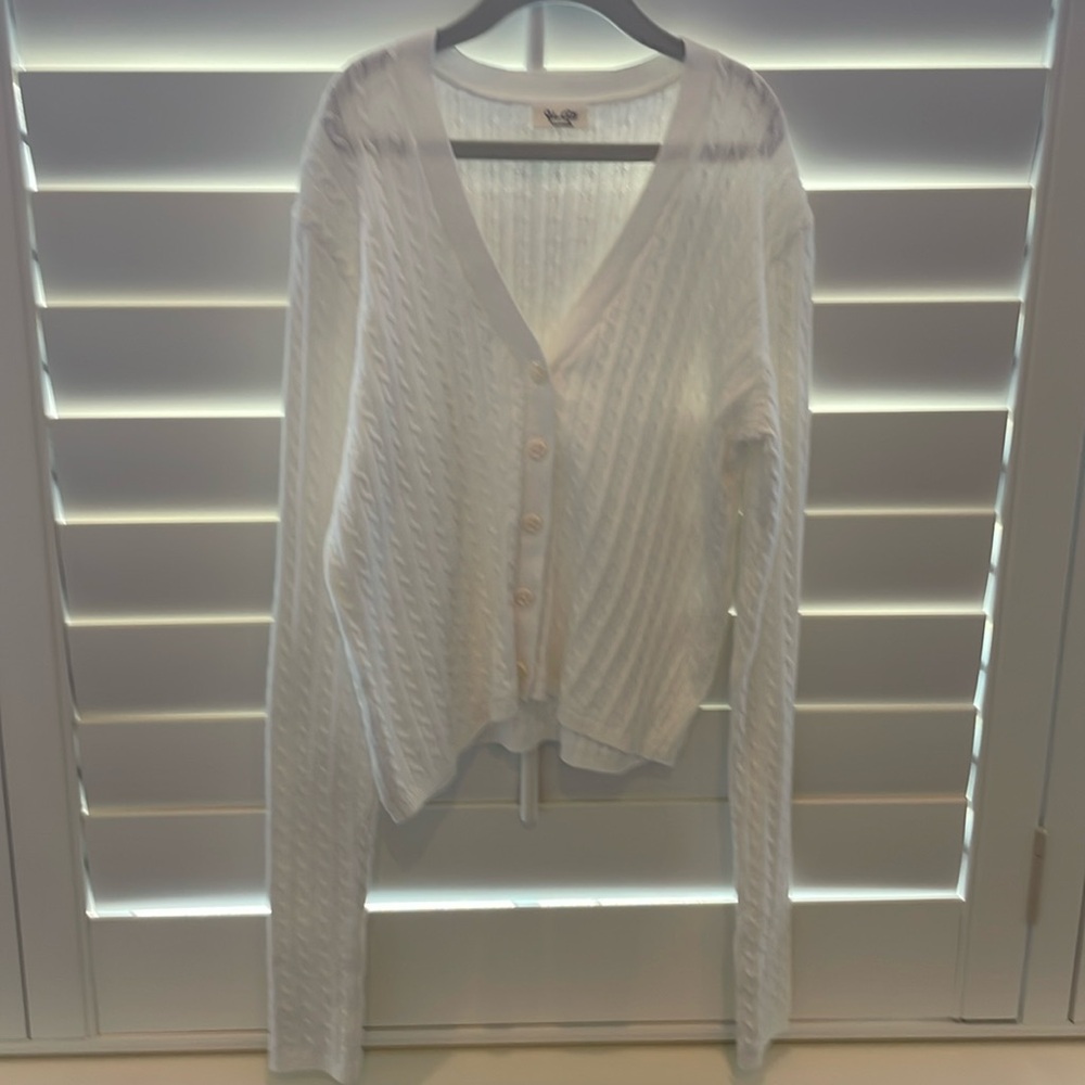 John Galt white cable knit fitted v-neck sweater with buttons